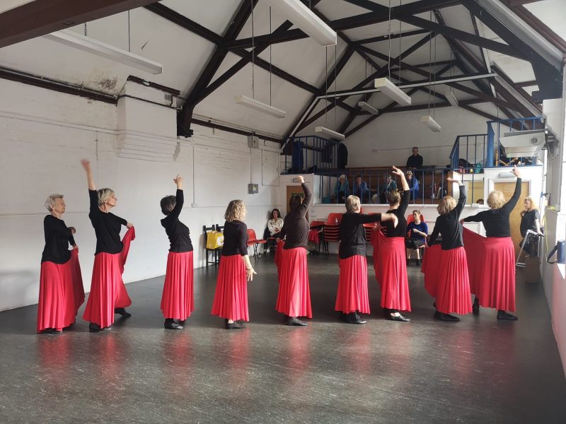Contemporary-class-Chichester-adults